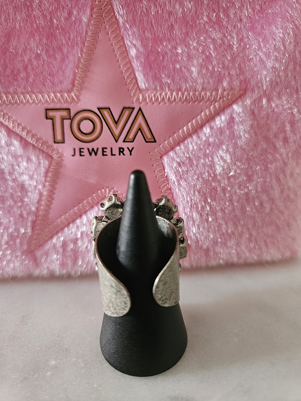 NEW TOVA RING. BOLD STATEMENT RING - Picture 3 of 3
